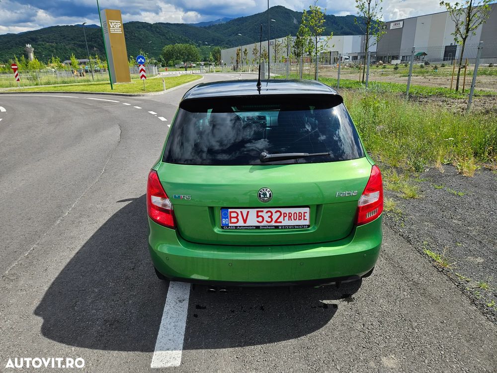 Skoda Fabia 1.4 TSI DSG RS - 8