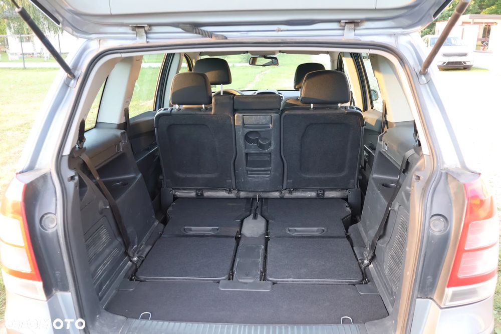 Opel Zafira 1.9 CDTI Enjoy - 15