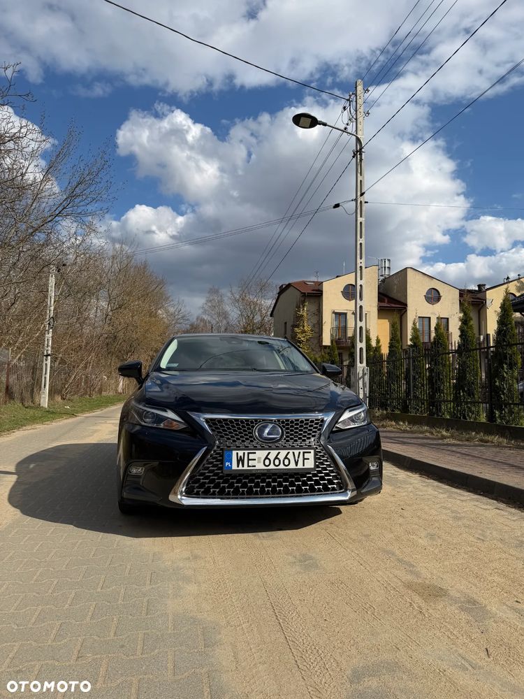 Lexus CT 200h Business Edition - 14