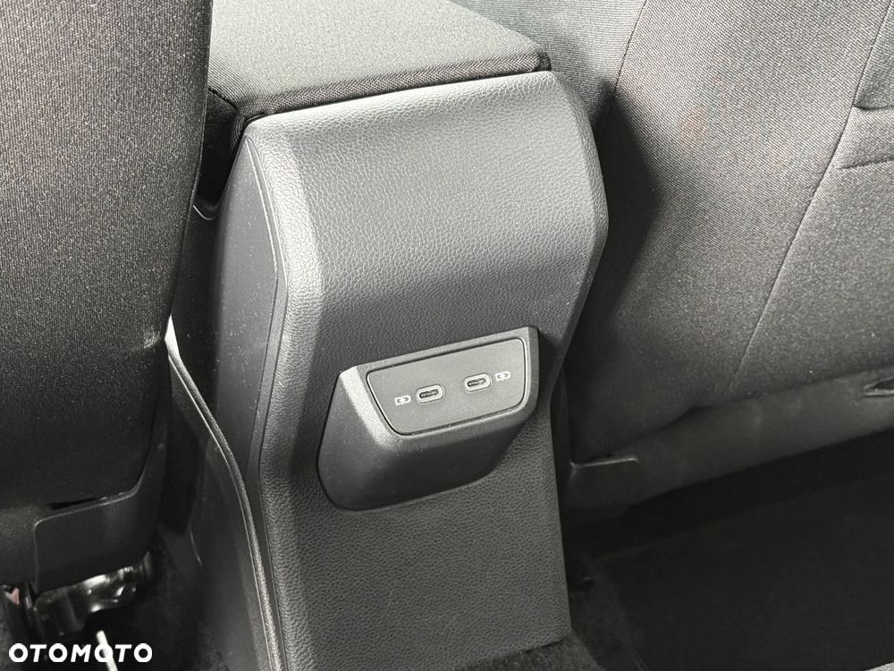 Volkswagen Taigo 1.5 TSI ACT Style DSG - 33