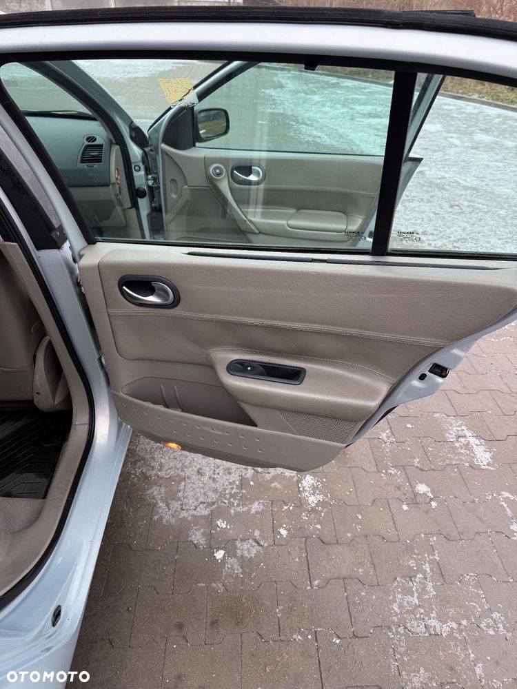 Renault Megane 1.6 Confort Privilege - 22