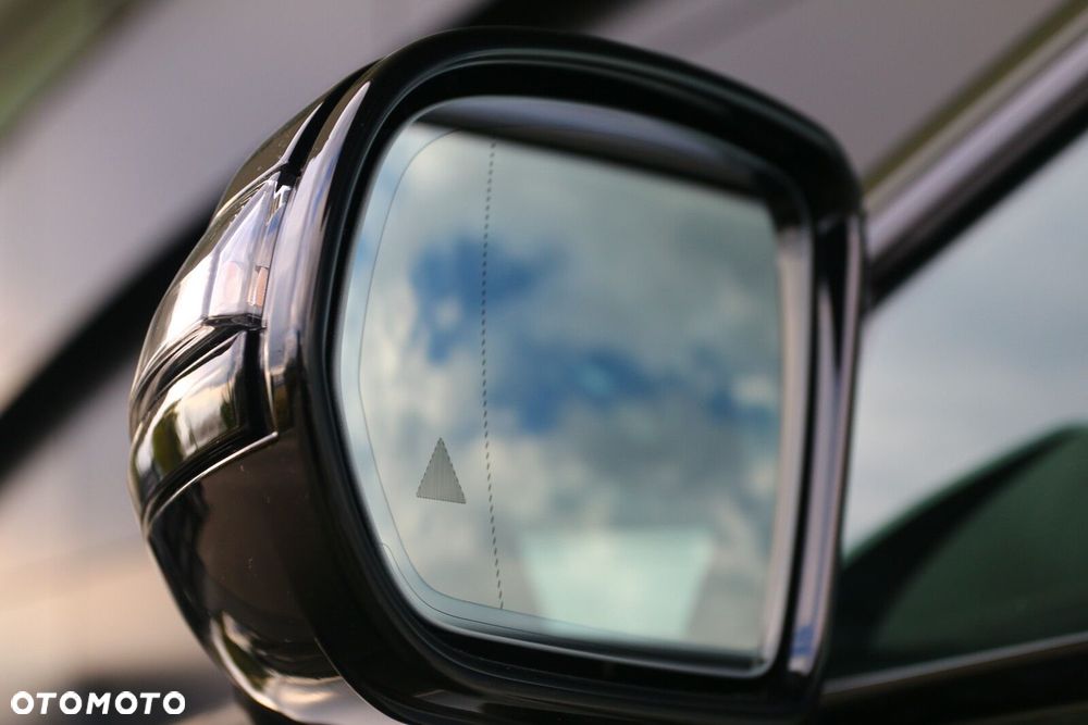 Mercedes-Benz AMG GT - 15