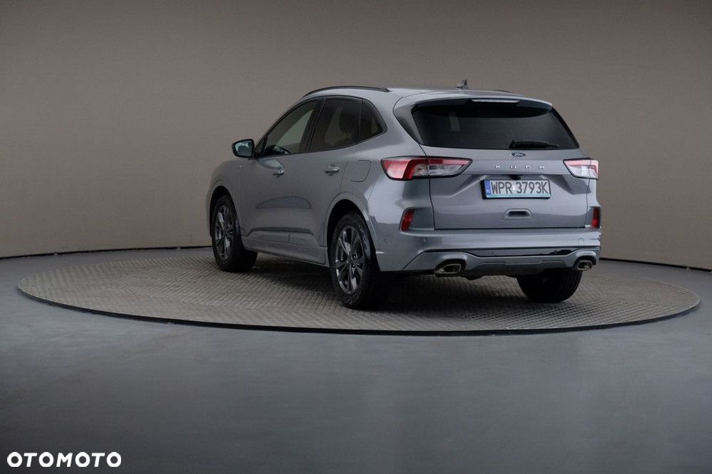 Ford Kuga - 2