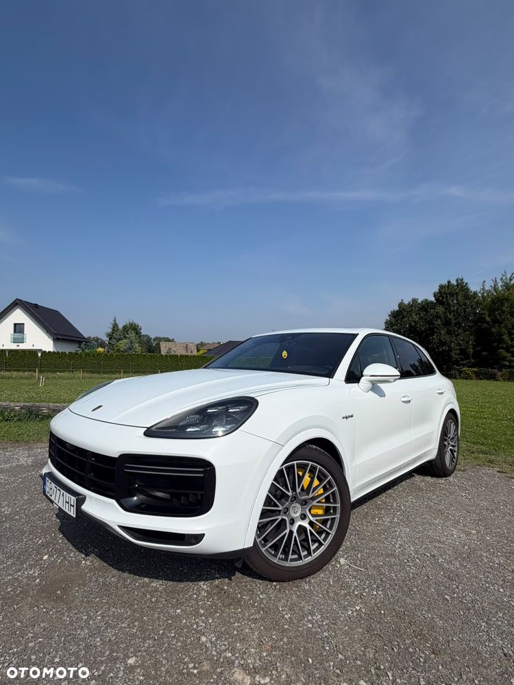 Porsche Cayenne Turbo S E-Hybrid - 14