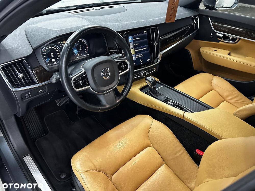 Volvo S90 T5 Momentum - 14