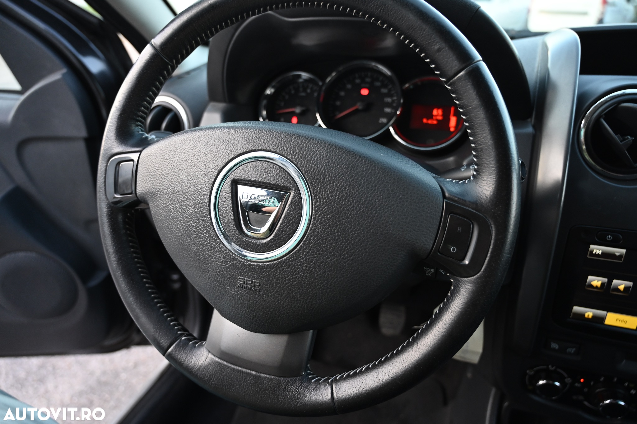 Dacia Duster dCi 110 FAP 4x2 Prestige - 7