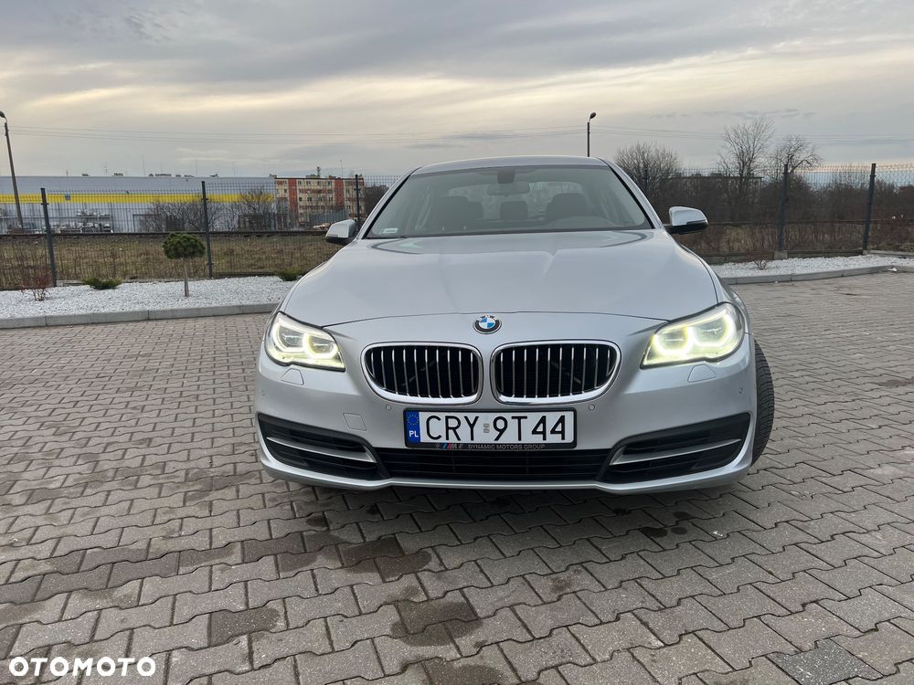 BMW Seria 5 520d - 12