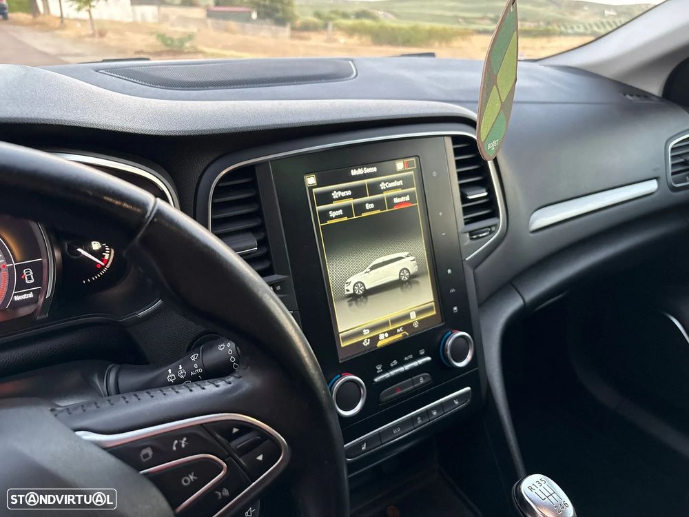Renault Mégane Sport Tourer 1.6 dCi Intens - 10