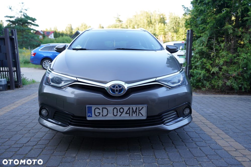 Toyota Auris - 2