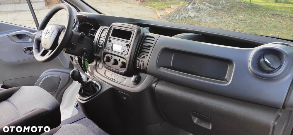 Opel Vivaro - 7