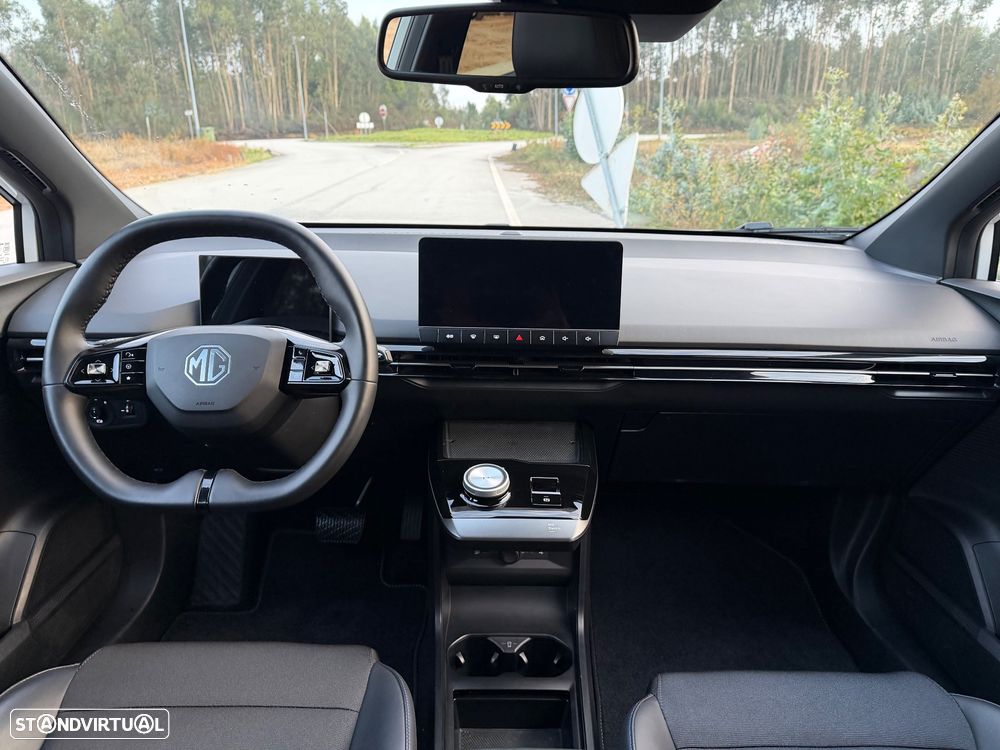 MG MG4 4 Luxury 64 kWh - 13