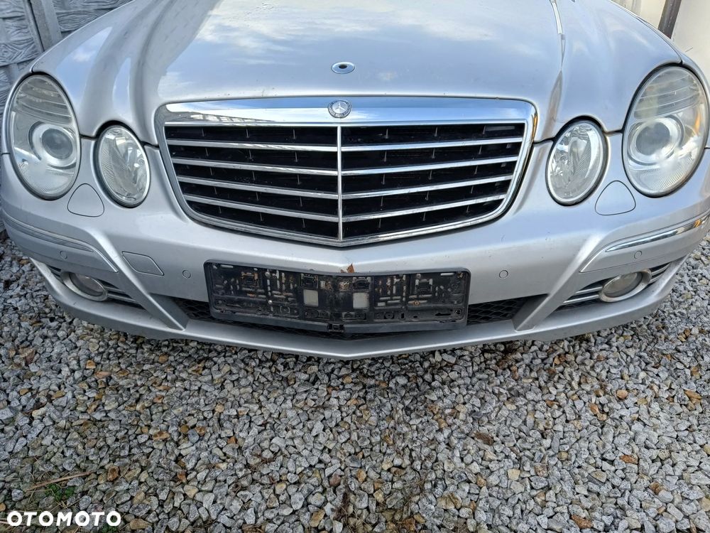 MERCEDES W211 LIFT ZDERZAK PRZEDNI PRZÓD PDC XENON AVANTGARDE 775 - 1