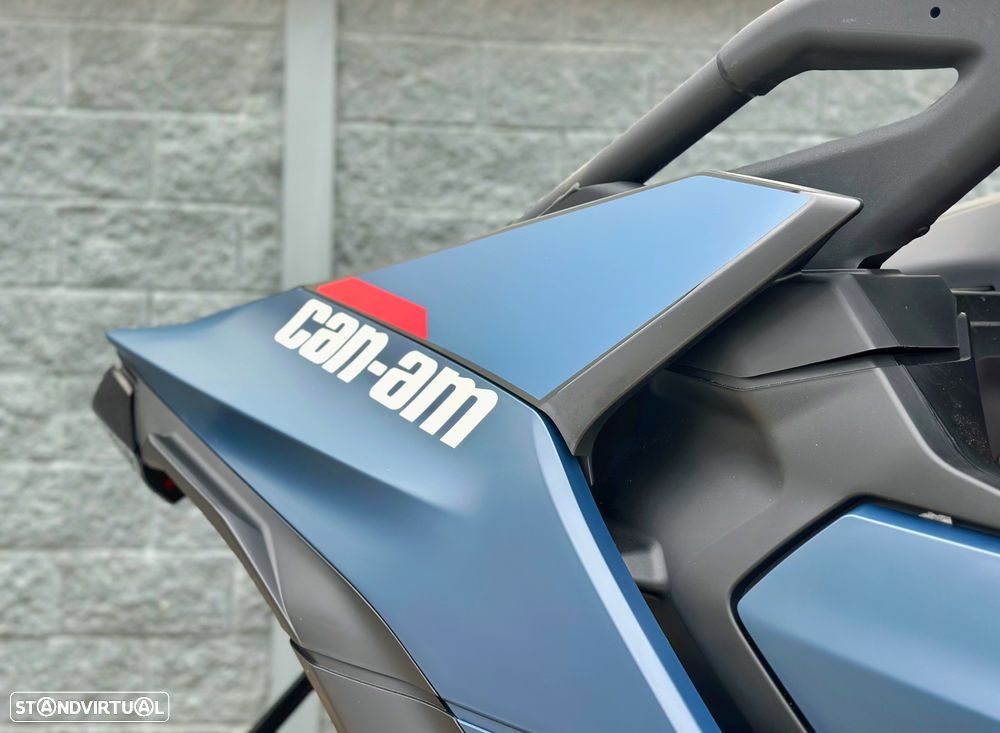 Can-Am Maverick R MAX X RS 999T DCT SAS - 12