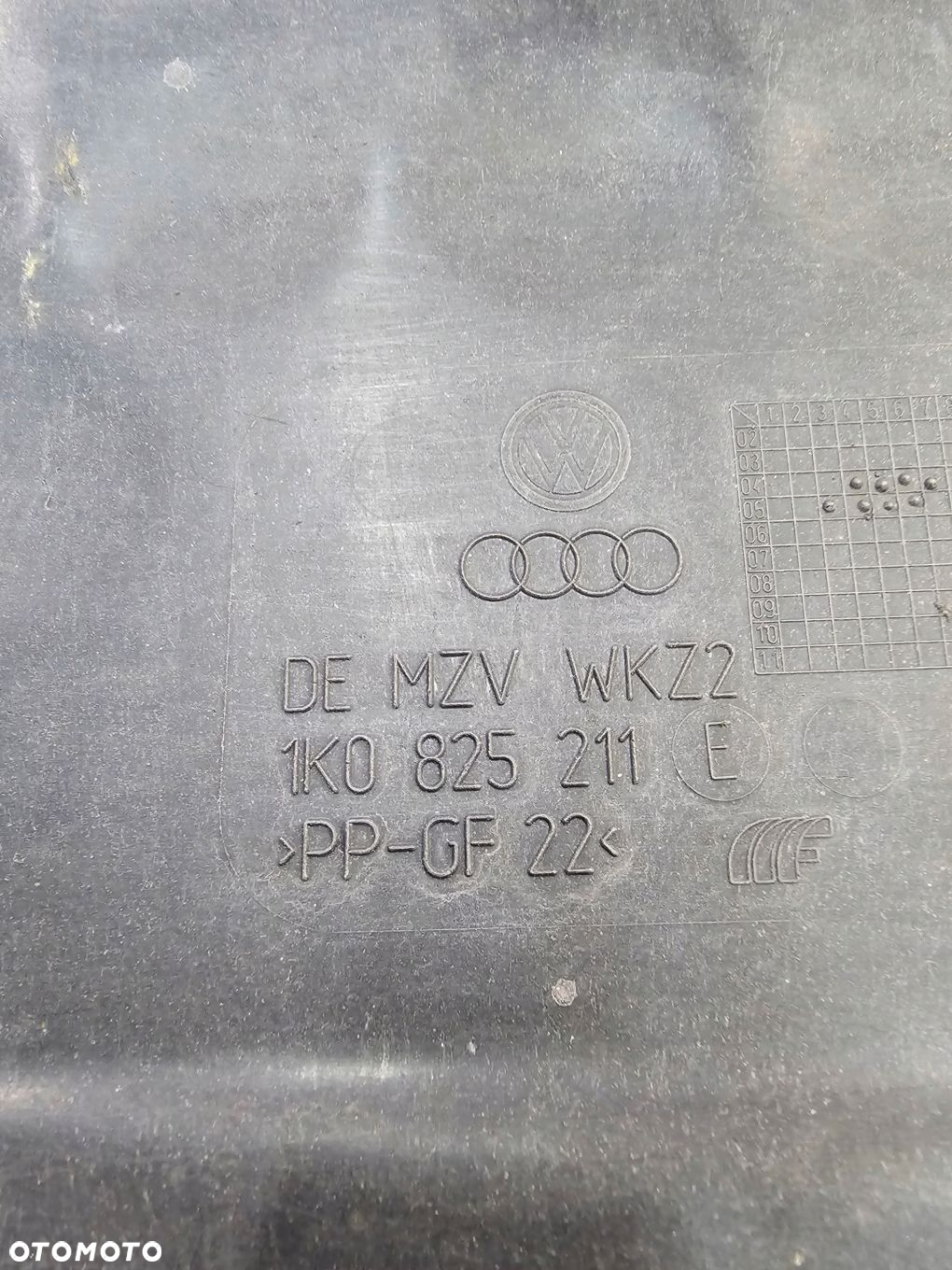 OSŁONA PODWOZIA LEWA AUDI A3 8P 1K0825211E - 10