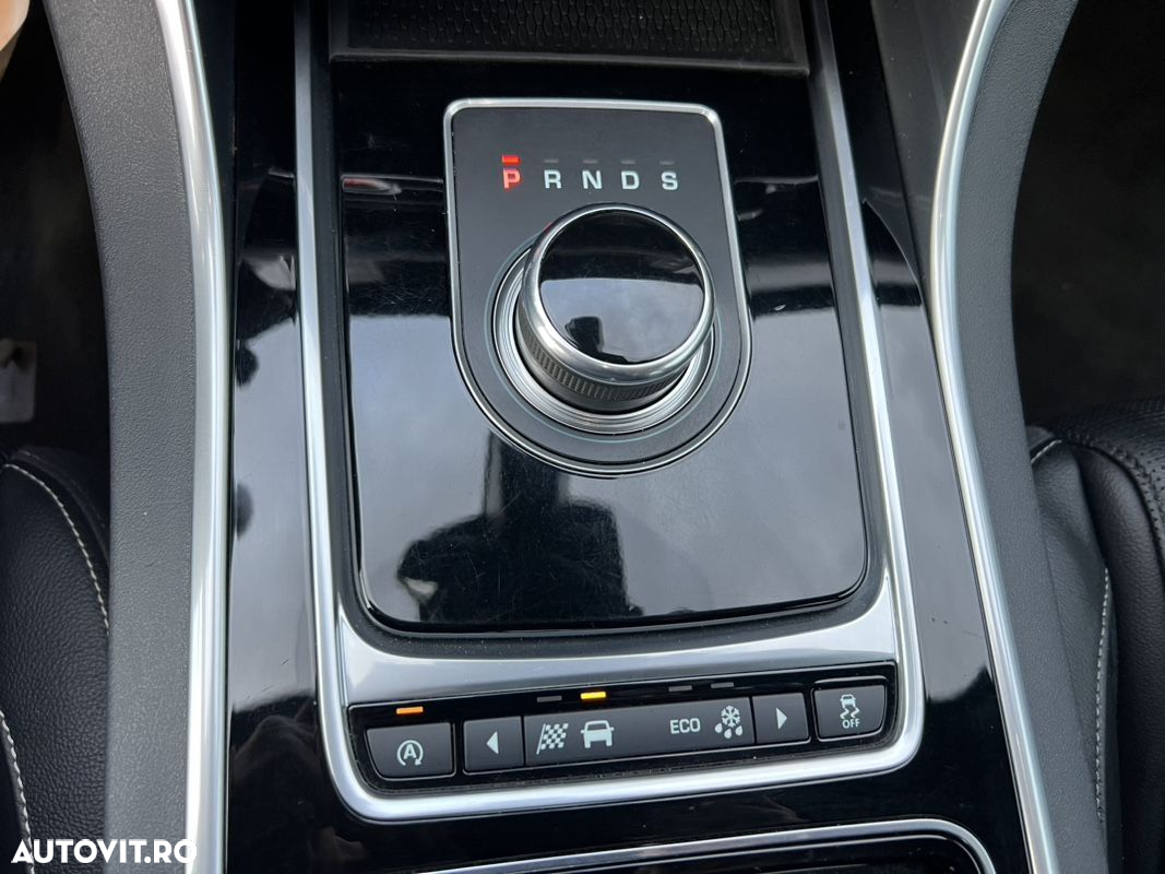 Jaguar XF 20d Aut. R-Sport - 26