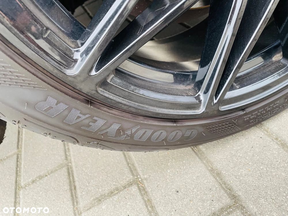 Audi A4 Avant 2.0 TDI DPF quattro S tronic S line Sportpaket - 27