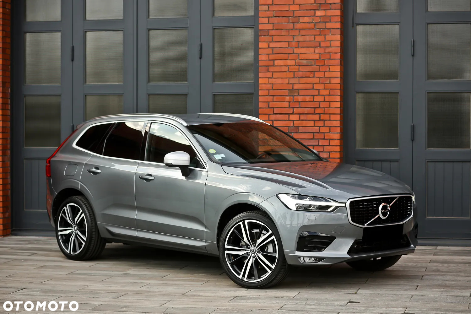 Volvo XC 60 D4 AWD Geartronic RDesign - 5