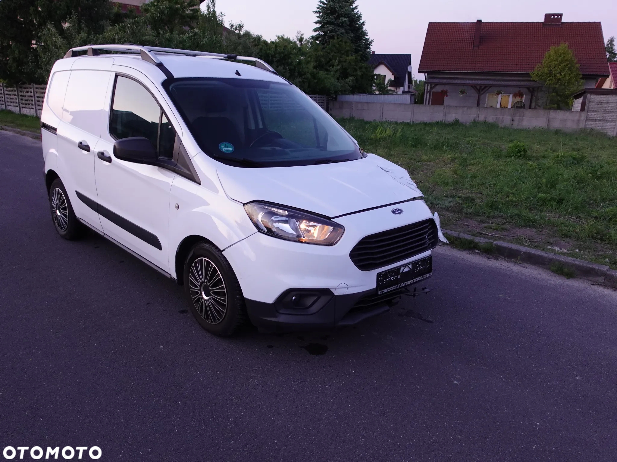 Ford TRANSIT COURIER - 5