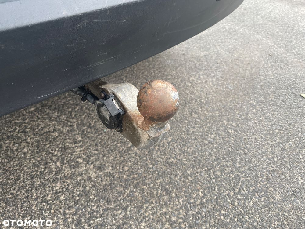 Volkswagen Tiguan 2.0 TDI BlueMot Sport&Style - 33