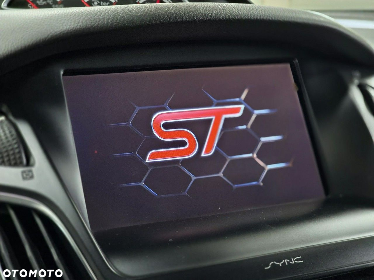 Ford Focus - 28