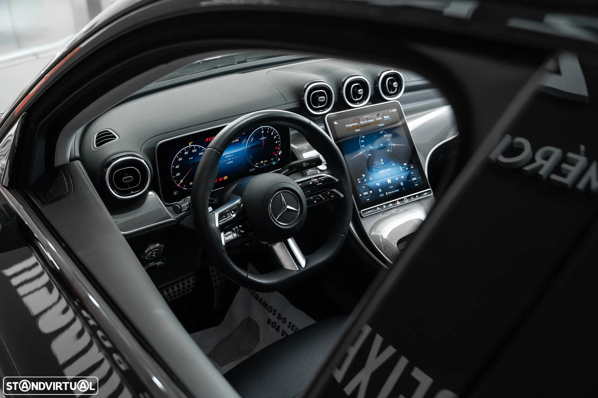 Mercedes-Benz GLC 300 de 4Matic - 12