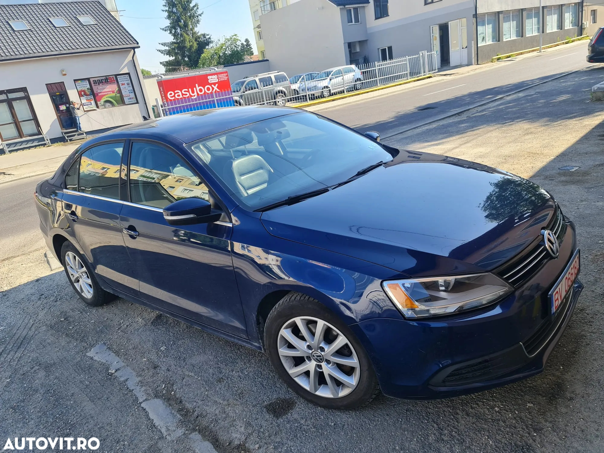 Volkswagen Jetta - 5