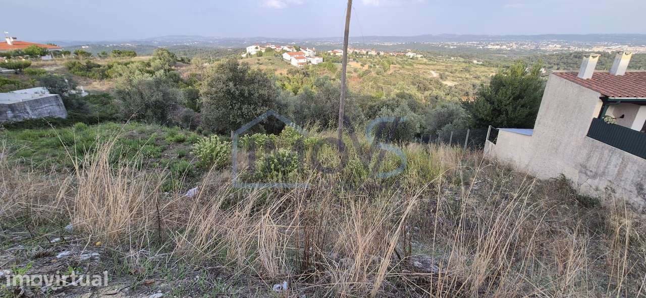 Terreno para construção com fantástica vista para a cidade de Tomar – - Grande imagem: 5/13