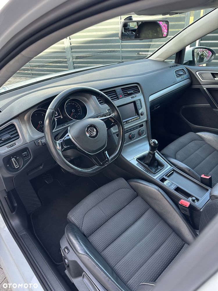 Volkswagen Golf 2.0 TDI (BlueMotion Technology) Highline - 11
