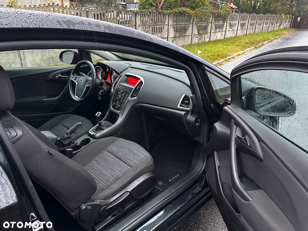 Opel Astra - 12