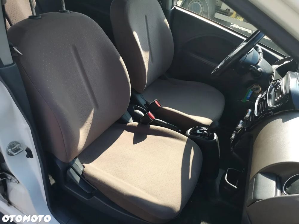 Citroën C-Zero Elektro - 24