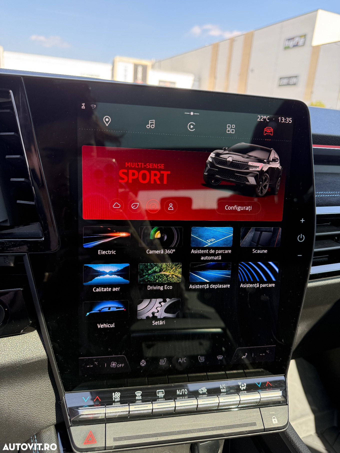 Renault Austral E-Tech Full Hybrid 200 Iconic - 14