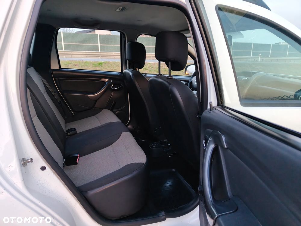 Dacia Duster 1.6 Ambiance 4x4 - 36