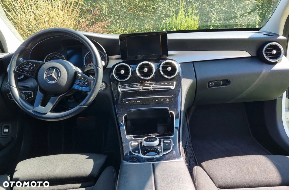 Mercedes-Benz Klasa C 200 9G-TRONIC - 15