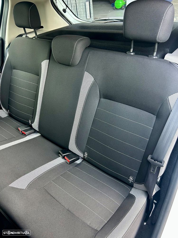 Dacia Sandero Stepway dCi 90 Ambiance - 19