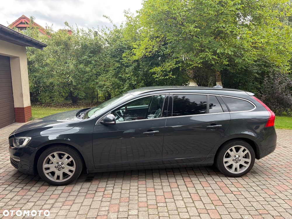 Volvo V60 D4 Drive-E Summum - 4