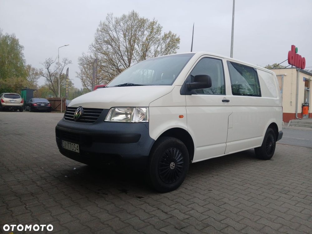 Volkswagen Transporter - 2