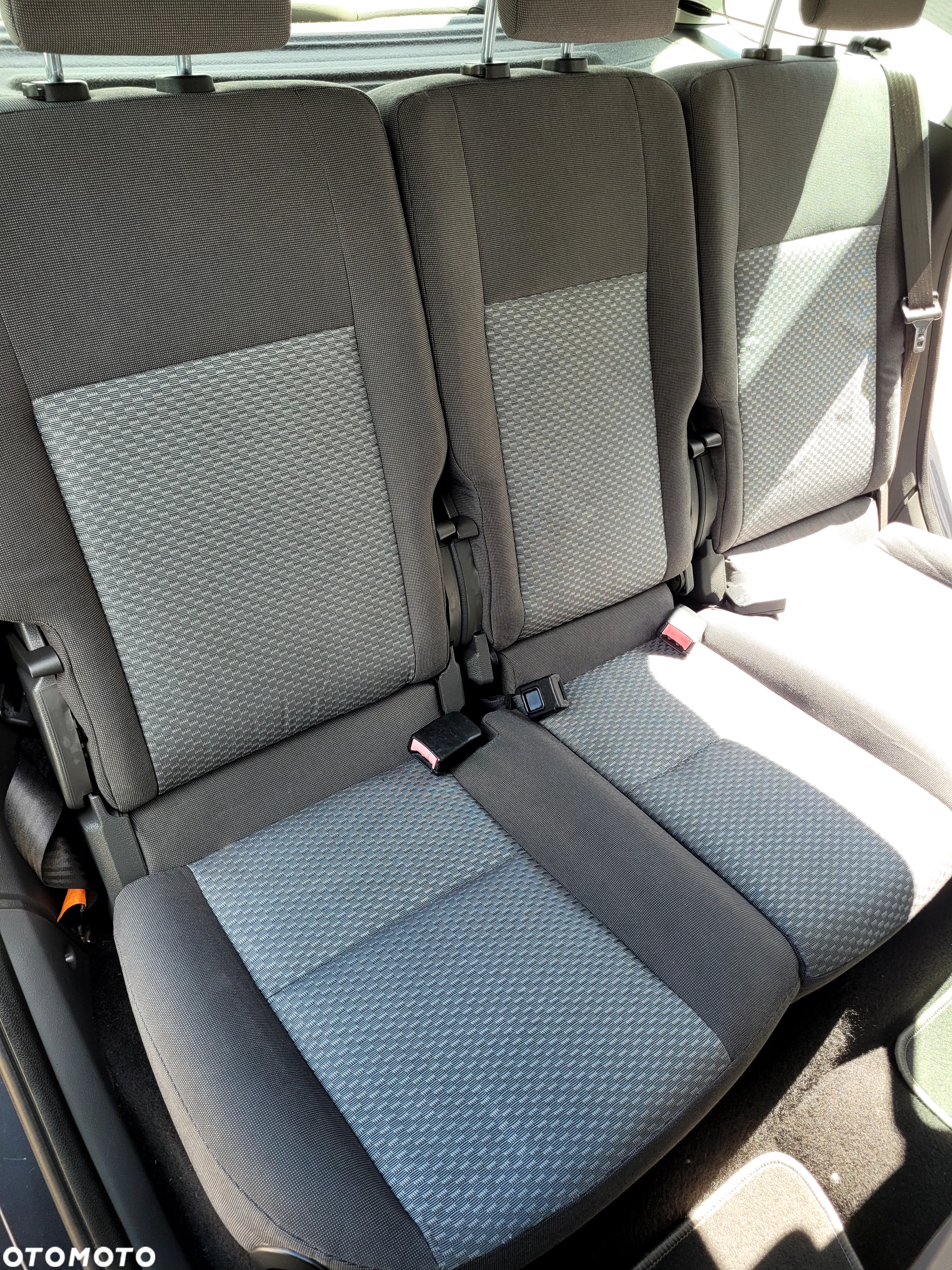 Ford C-MAX 1.8 Ghia - 27
