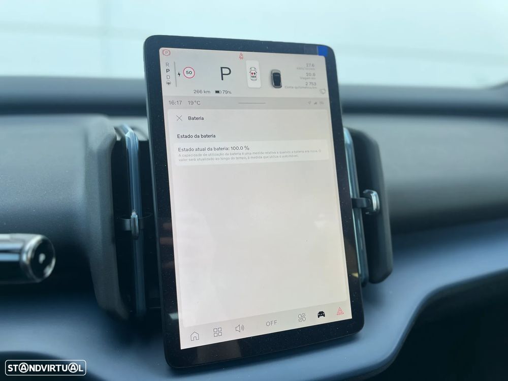 Volvo EX30 51 kWh Single Motor Plus - 29