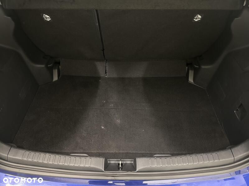 Toyota Yaris 1.5 Comfort - 21