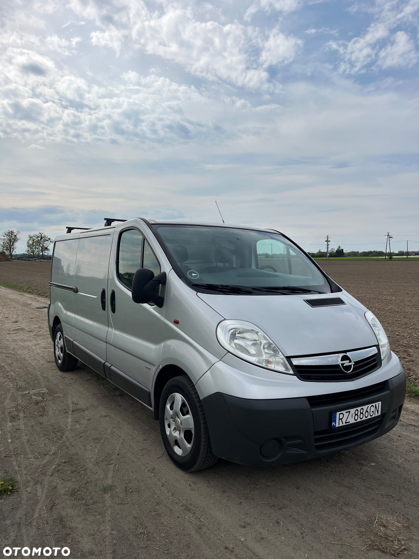 Opel Vivaro - 9