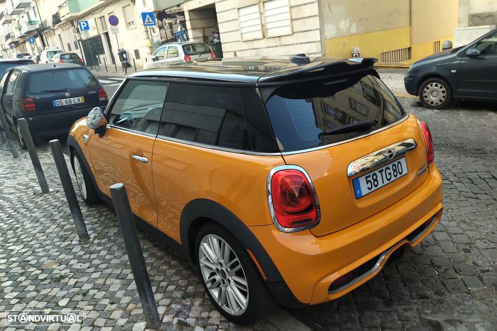 MINI 3 Portas Cooper S Aut. - 3
