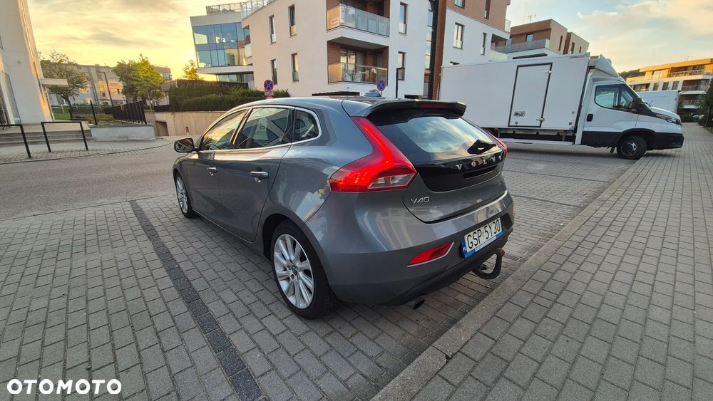 Volvo V40 T3 Drive-E Momentum - 14