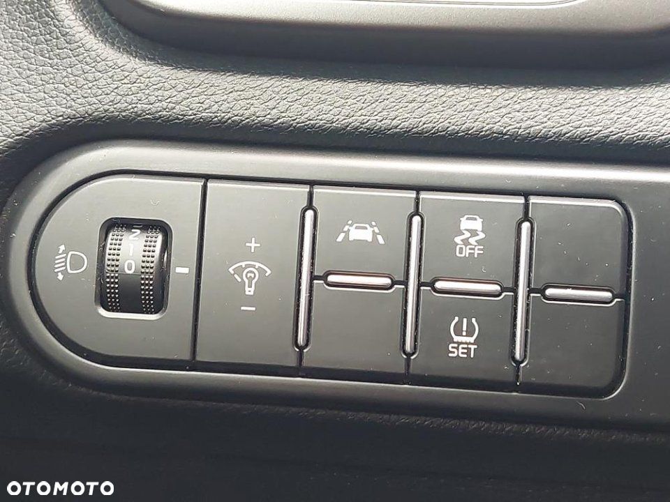 Kia XCeed - 17