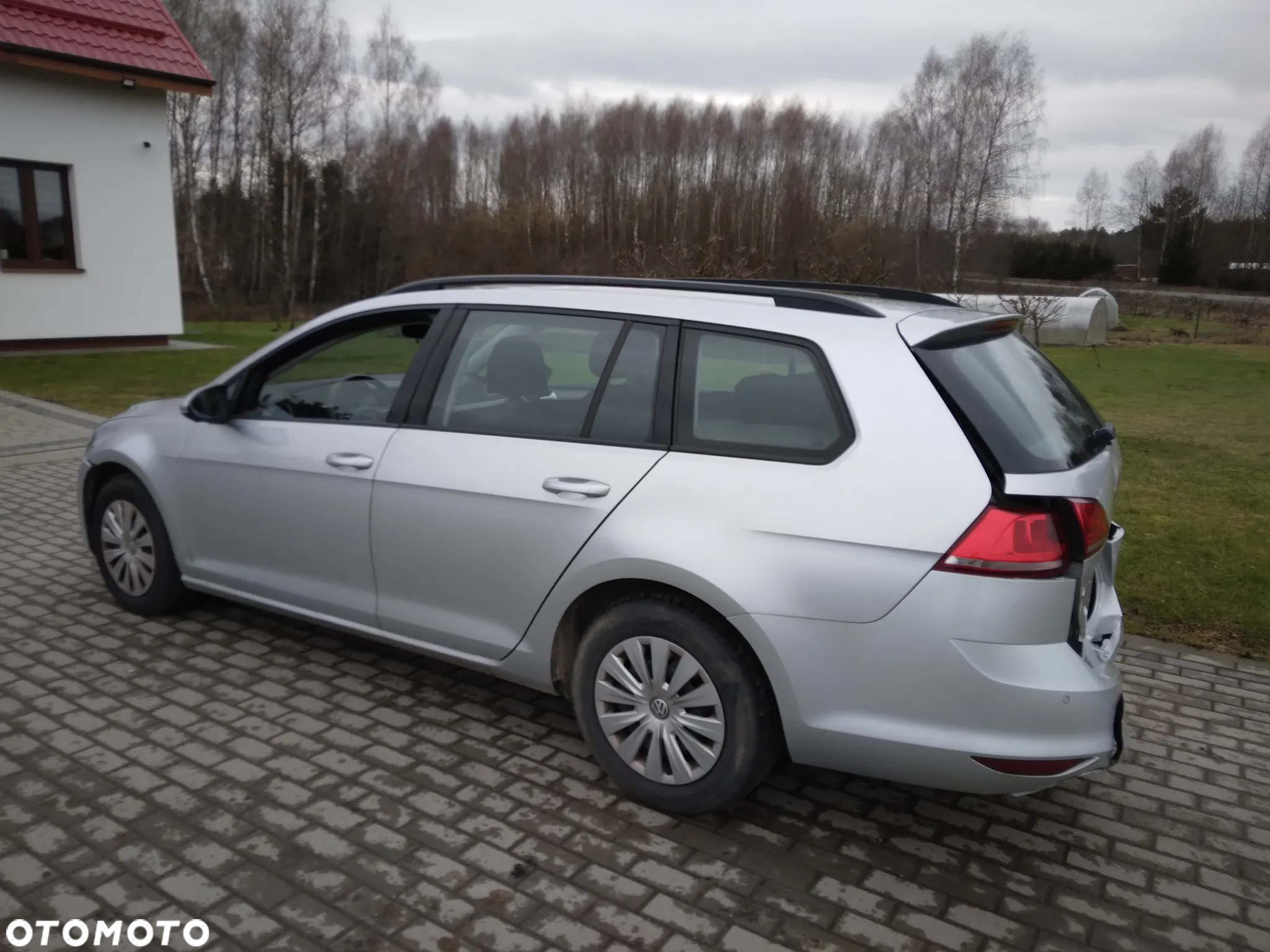 Volkswagen Golf VII 1.6 TDI BlueMotion Trendline - 5
