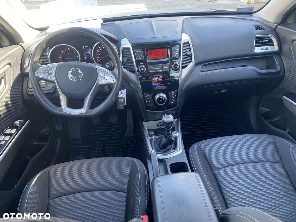 SsangYong/KGM Tivoli 1.6 Crystal - 13