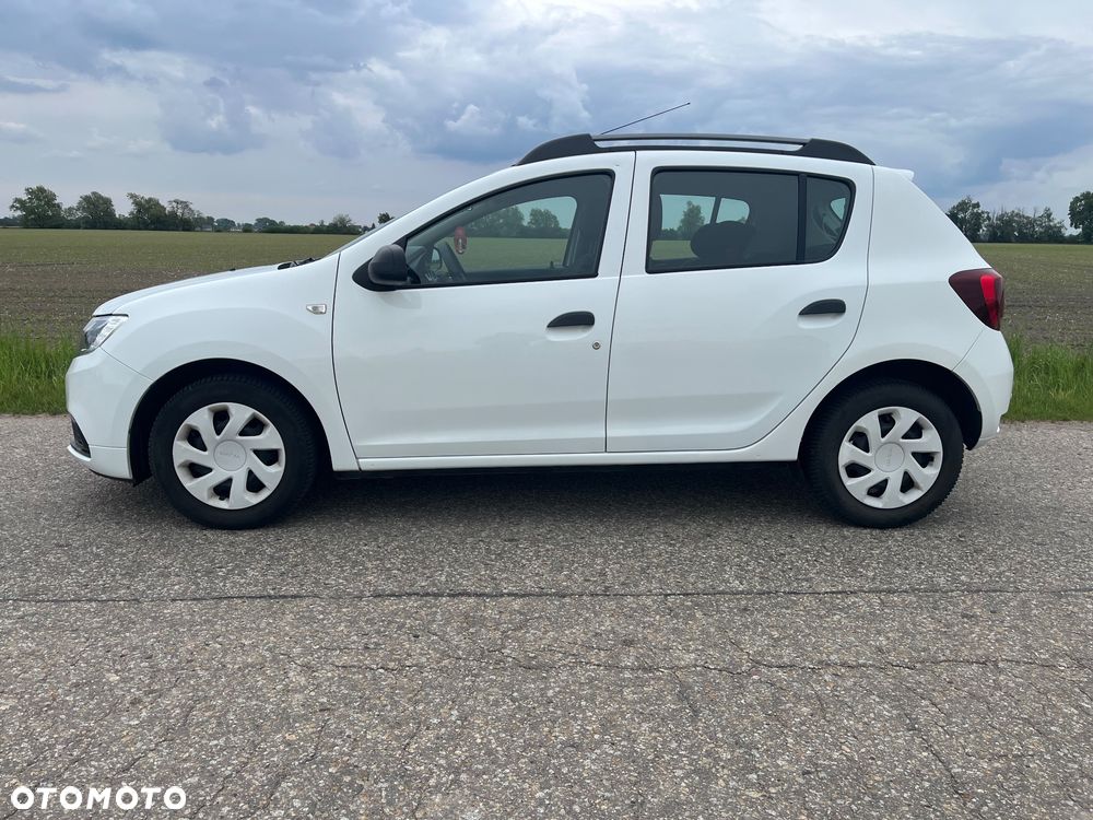 Dacia Sandero - 5