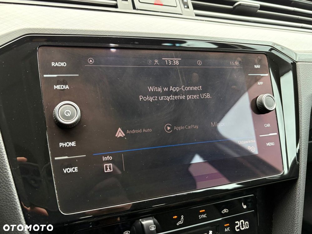 Volkswagen Passat Variant 2.0 TDI EVO Business DSG - 32