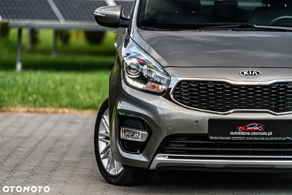 Kia Carens 1.7 CRDi L 7os - 13