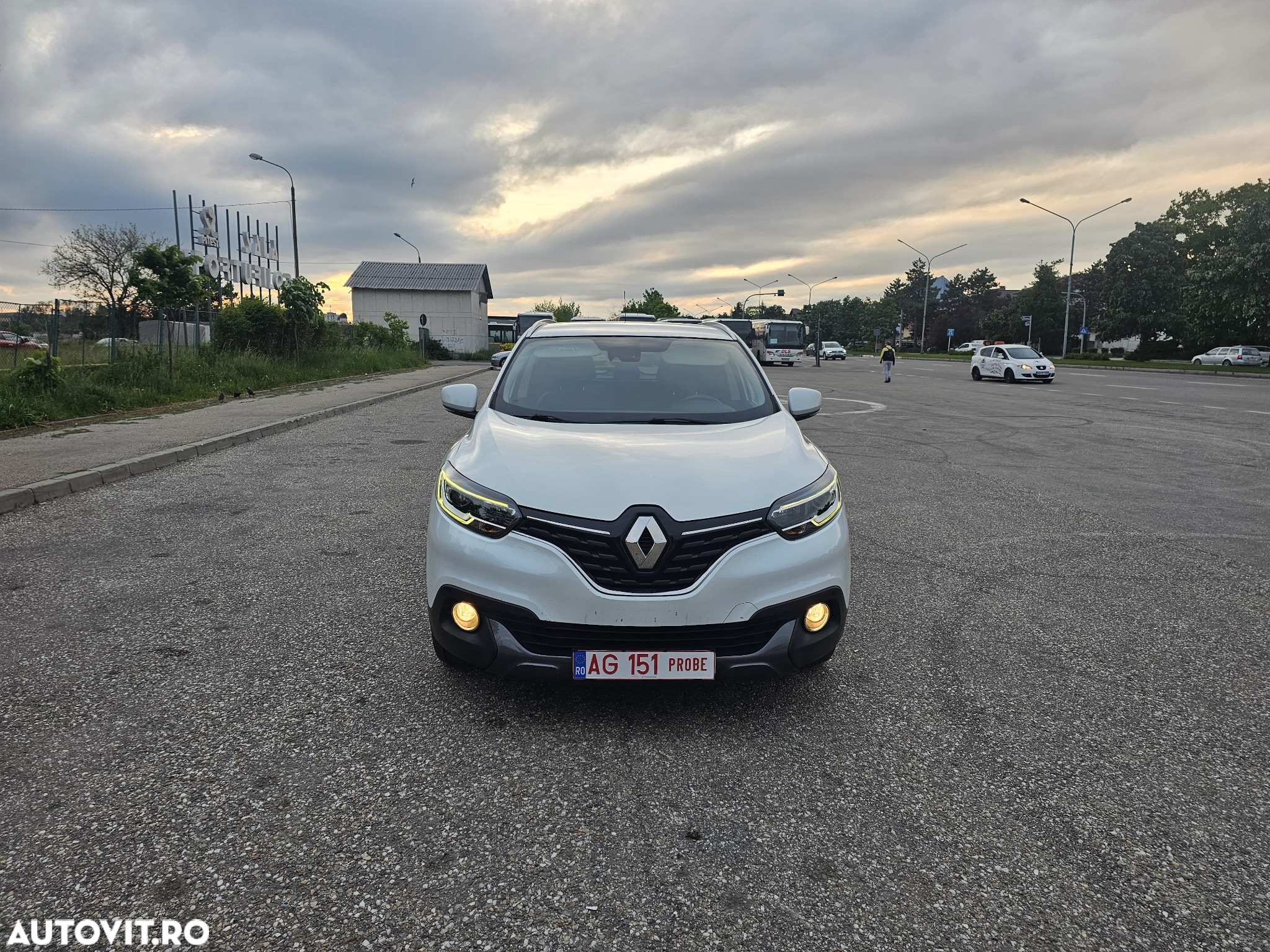 Renault Kadjar 1.6 DCI 4X4 Zen - 10