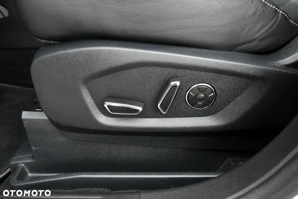 Ford S-Max 2.0 EcoBlue Vignale - 22